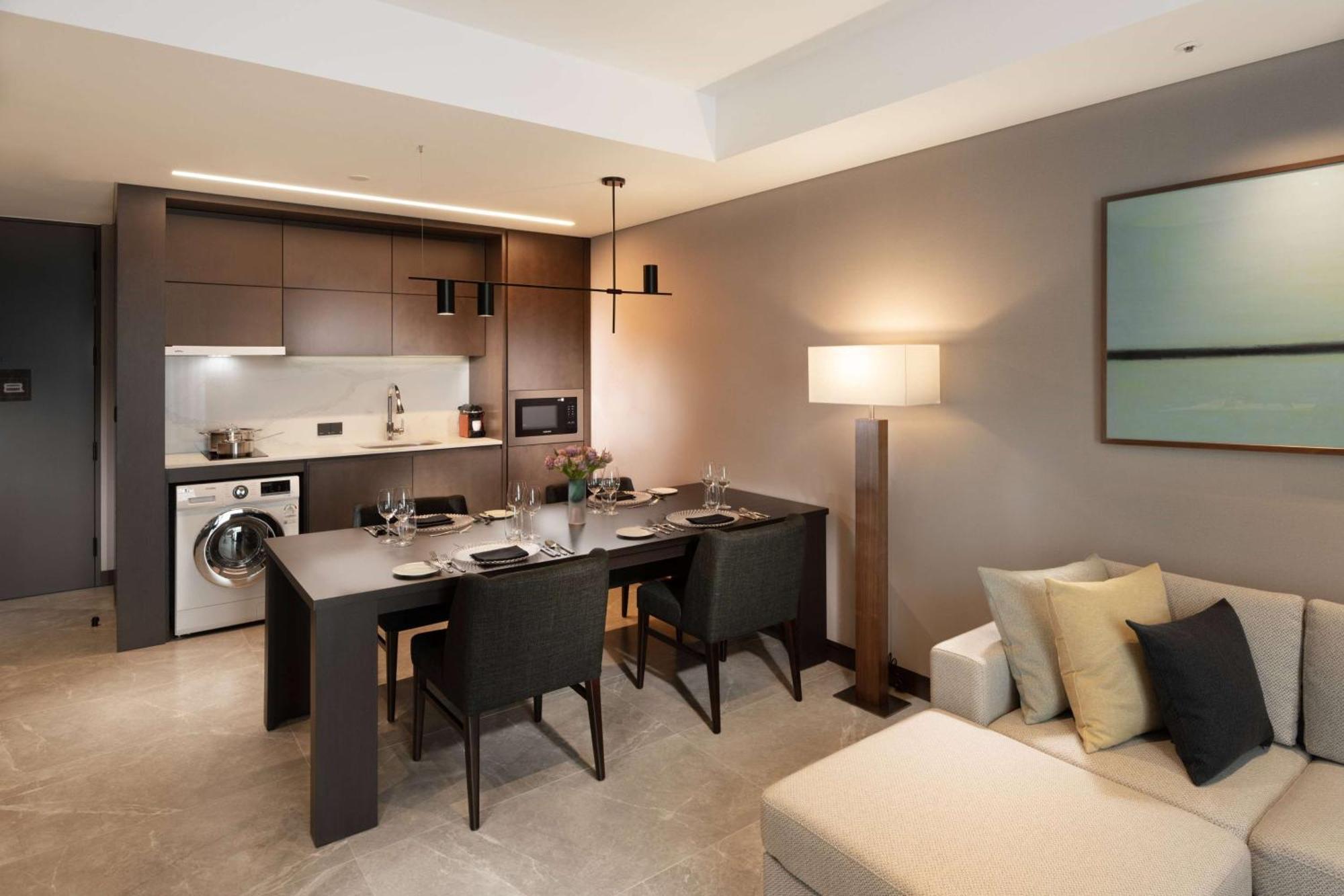 Doubletree By Hilton Seoul Pangyo Residences Соннам Экстерьер фото