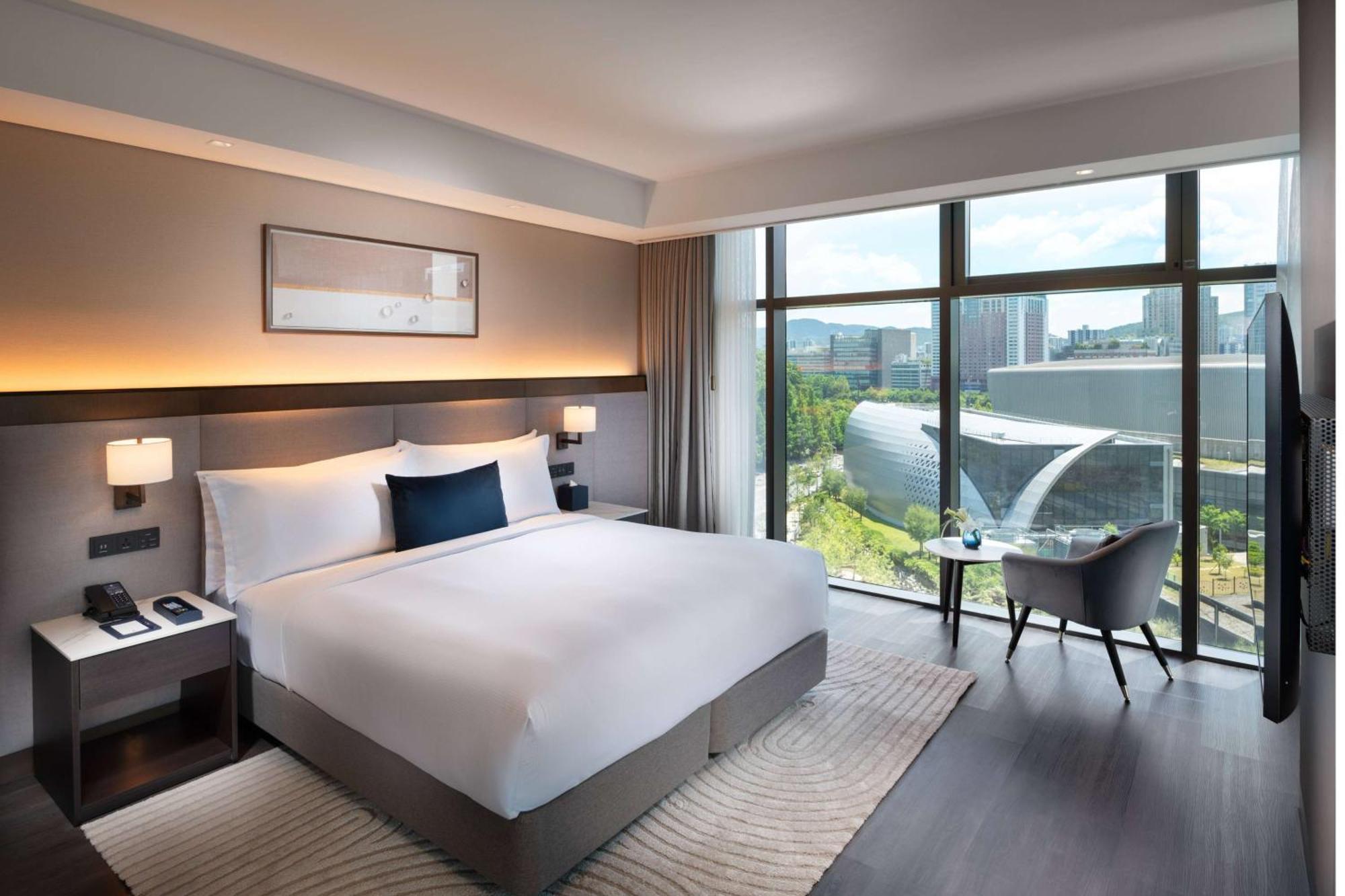 Doubletree By Hilton Seoul Pangyo Residences Соннам Экстерьер фото
